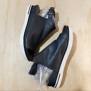 Eileen Fisher Black Perforated Leather Slingback Platform Sneakers